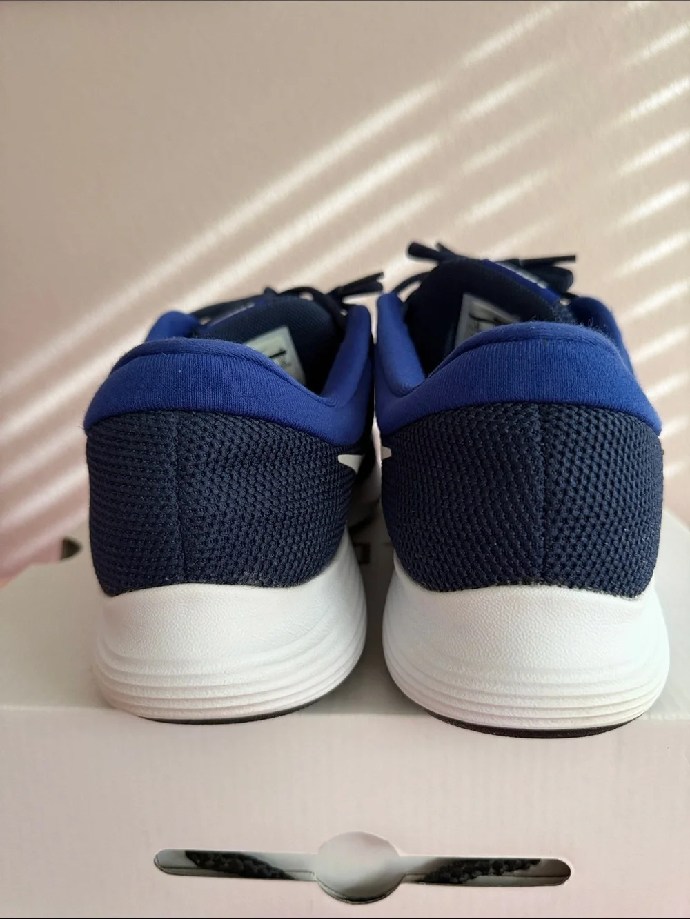 Men’s Nike Revolution 4 Blue White Running Shoes Size 10